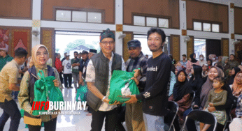 Bupati Bandung Berikan Bantuan Sembako kepada 15.000 Seniman/Budayawan