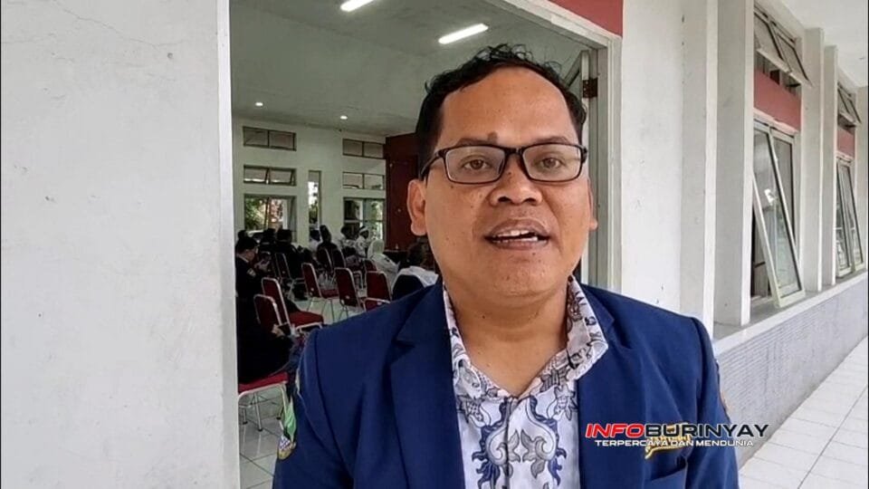 Imam Syafei Ketua Unit Teknis Karang Taruna Akademi Provinsi Jawa Barat saat memberikan keterangan usai acara Tasyakur Hari Jadi Karang Taruna ke-65 di Kota Cimahi.