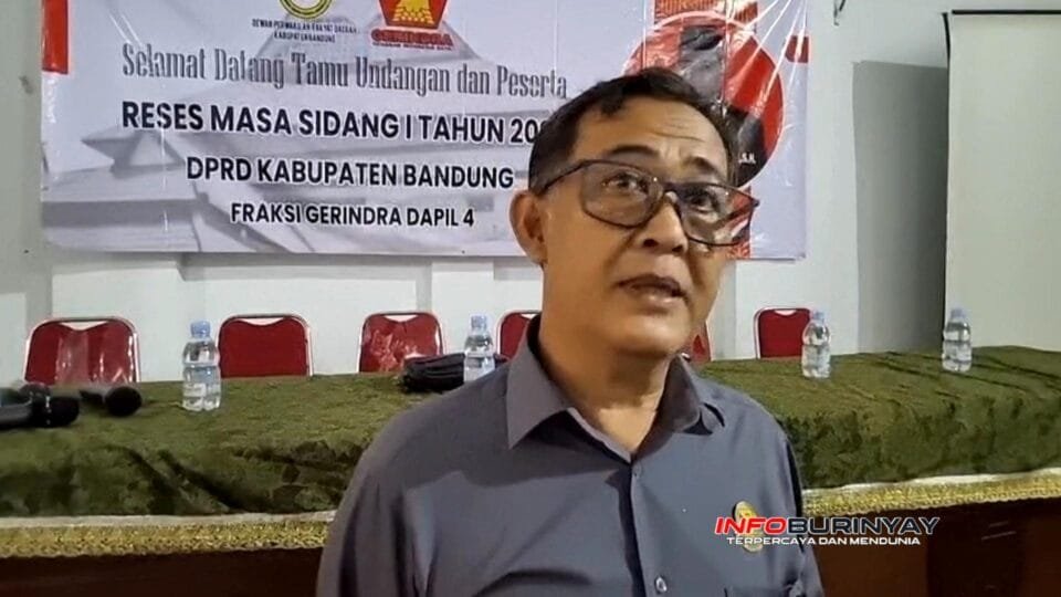 Anggota DPRD Kabupaten Bandung dari Fraksi Gerindra, Dedi Saepul Rohman, SH, saat diwawancarai usai kegiatan Reses Masa Sidang I Tahun 2025 di GOR Desa Jelegong, Kecamatan Rancaekek.
