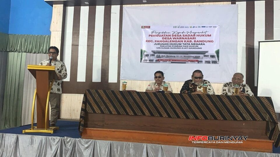 Pembukaan kegiatan pengabdian masyarakat Jurusan Hukum Tata Negara Fakultas Syari’ah dan Hukum UIN Sunan Gunung Djati Bandung di Desa Warnasari, Kecamatan Pangalengan, Kabupaten