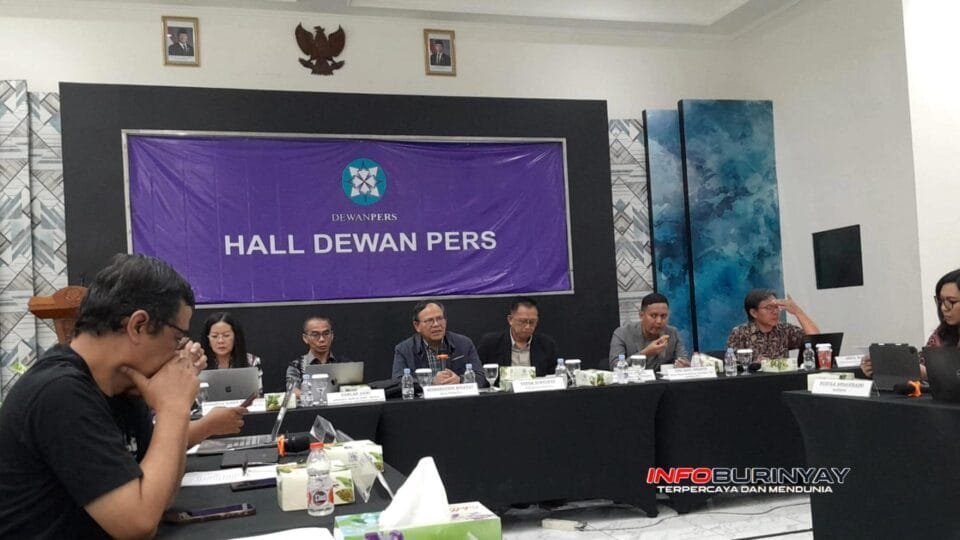 Uji publik Dana Jurnalisme di Hall Dewan Pers Jakarta dipimpin Komaruddin Hidayat bersama organisasi pers dan akademisi