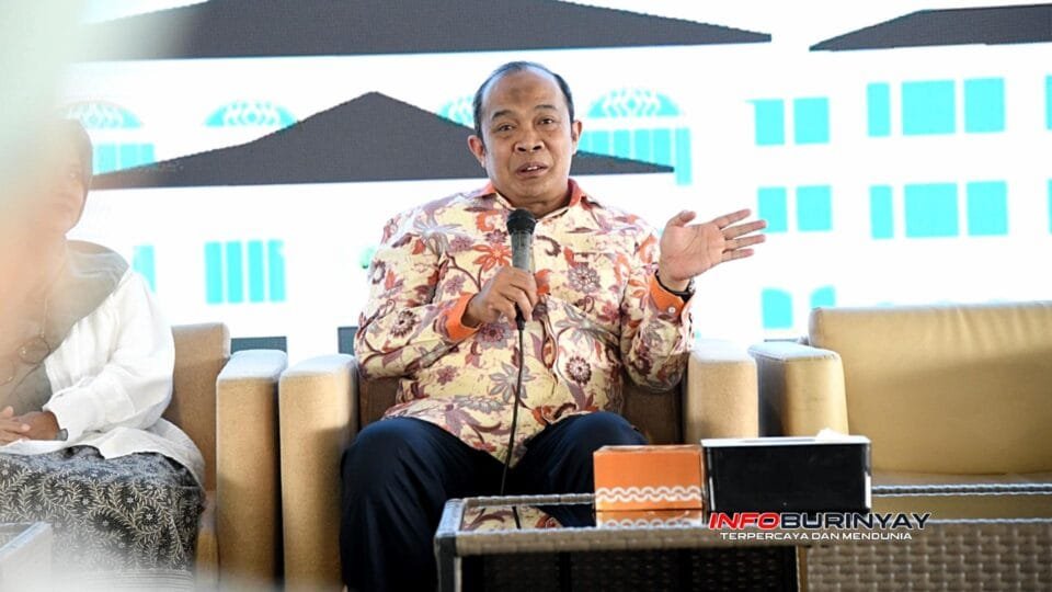 Wakil Ketua DPRD Jawa Barat Iwan Suryawan menyampaikan dukungan terhadap kebijakan alokasi 7,5 persen APBD untuk infrastruktur jalan di Jawa Barat
