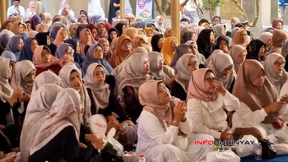 Jamaah menghadiri Tabligh Akbar SMK Pasundan Rancaekek dalam rangka PPDB 2026-2027