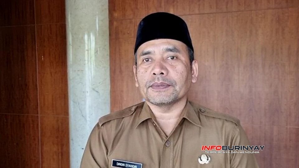 Kepala Dinas Koperasi dan UKM Kabupaten Bandung, H. Dindin Syahidin, S.Ip., M.Si., memberikan keterangan usai menghadiri Pengukuhan Ketua KADIN Kabupaten Bandung periode 2026-20
