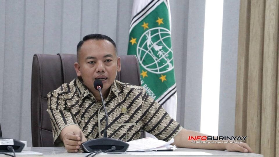 Ketua Forkoda PP DOB Jawa Barat, Dr. H. Rahmat Hidayat Djati, M.I.P saat menyampaikan aspirasi terkait percepatan pembentukan daerah otonomi baru dalam pertemuan bersama Fraksi PKB DPR RI di Jakarta.