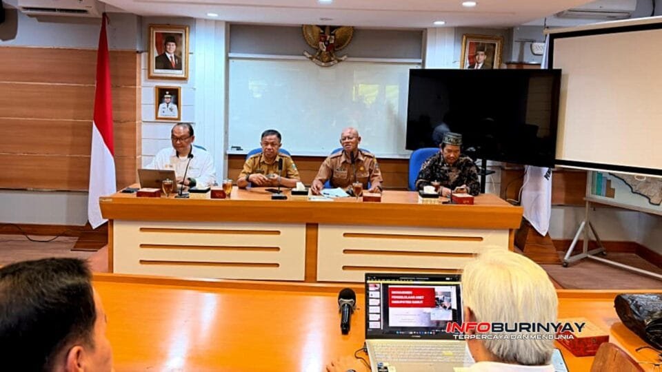 Ekspose Kajian Akademis Pemutakhiran Kapasitas Daerah (KAPASDA) Garut Utara di Aula Kantor Wakil Bupati Garut membahas kelayakan pembentukan daerah otonom baru.