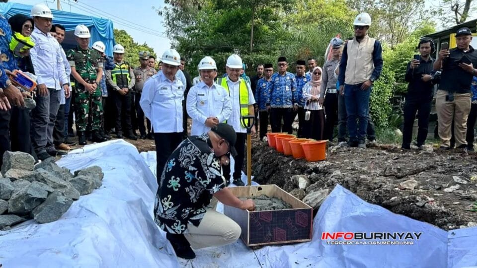Pradi Supriatna menghadiri groundbreaking dan peletakan batu pertama rekonstruksi Jalan Alternatif Sawangan (Jalan Pemuda–Jalan Enggram) di Kecamatan Sawangan, Kota Depok, Rabu 17 Juni 2026.