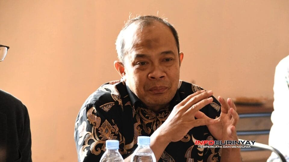 Wakil Ketua DPRD Jawa Barat Iwan Suryawan menjelaskan skema subsidi sekolah swasta Rp218 miliar untuk membantu lulusan SMPMTs yang tidak tertampung di sekolah negeri melalui SPMB 2026.