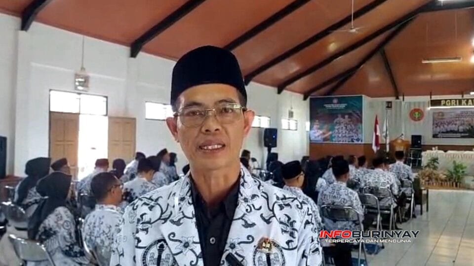Ketua PGRI Kabupaten Bandung H. Yusup Salim, S.Pd.I., M.Pd., memberikan keterangan kepada media usai Konferensi Kerja I PGRI Kabupaten Bandung Masa Bakti XXIII Tahun 2025–2030 di Gedung PGRI Kabupaten Bandung, Sabtu (20/6/2026).