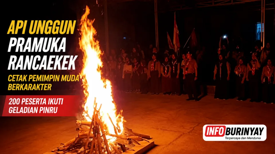 Api Unggun Gerakan Pramuka Kwarran Rancaekek saat Geladian Pinru dan Geladian Pemimpin Barung di Kampus SMP SMK Skye Digipreuneur Kabupaten Bandung.
