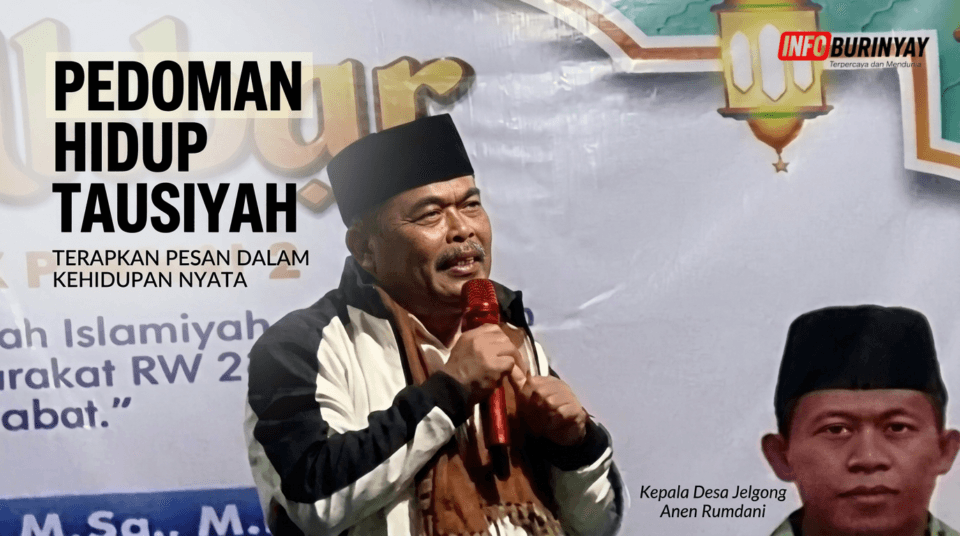 Kepala Desa Jelegong Anen Rumdani saat menyampaikan pesan dalam Tabligh Akbar RW 23